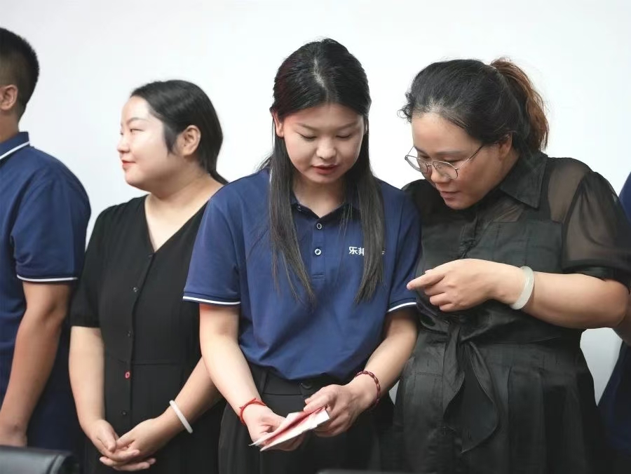 03c9ad525a87426bd8a0b9706bfa1c1 03c9ad525a87426bd8a0b9706bfa1c1